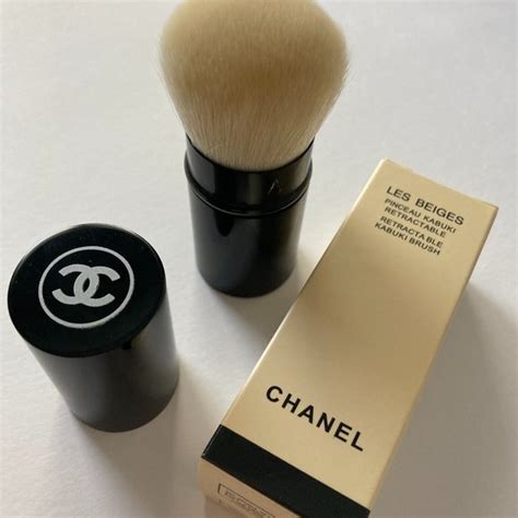 chanel les beiges retractable kabuki brush|chanel eyeshadow blending brush.